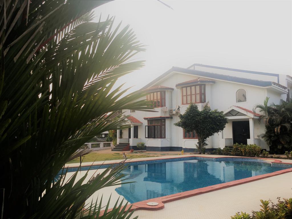 Gr Stays - Duplex 3Bhk Villa With Pool Arpora I Baga Beach 5 Mins Kültér fotó
